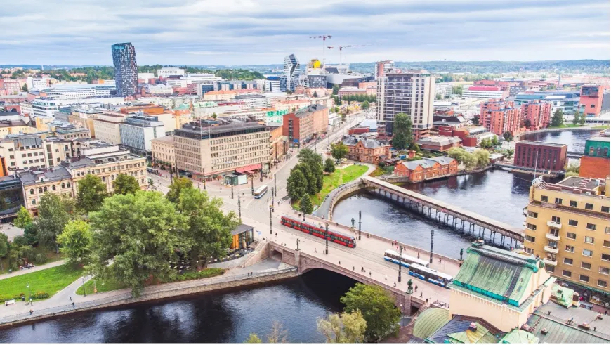 Visit Tampere Hämeenpuisto Tramway Drone Views, Laura Vanzo