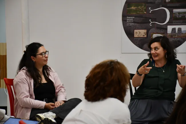 Workshop on arts-based practices. Photo by: Colton Harrington, PCRC